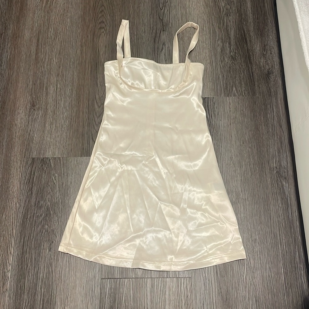Light Yellow SHEIN Silky Dress